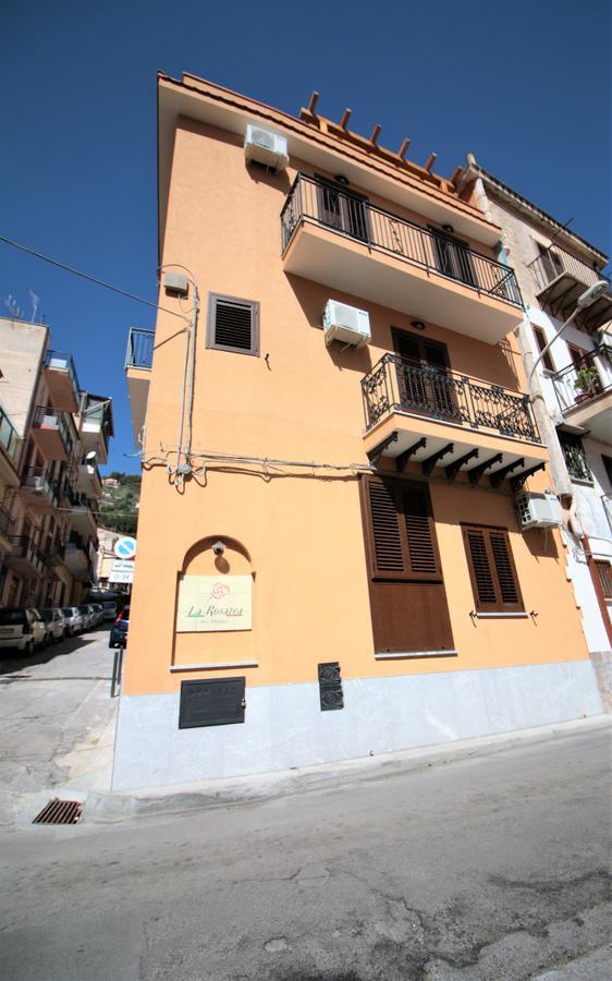 La Rosatea Panzió Monreale Kültér fotó
